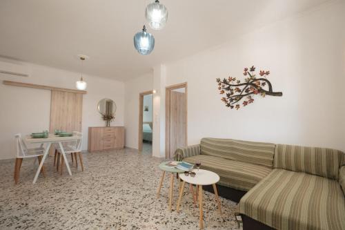 Magoulades Apartment | Lefka Apartment - Ground Floor