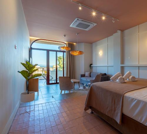 Nees Pagases House | Leisure Escape with a sea view by Salt Apartments