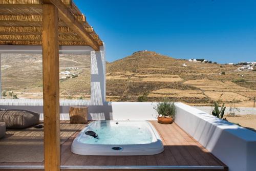 Ano Mera House | Levantes House Mykonos