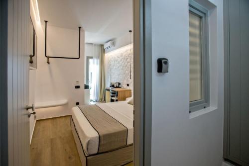 Tinos Town Apartment | Levantes Luxury suites I II