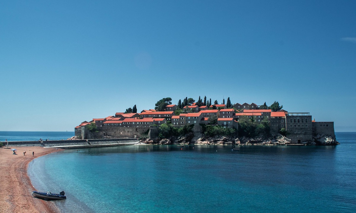 Sveti Stefan Hotel | Levantin Inn
