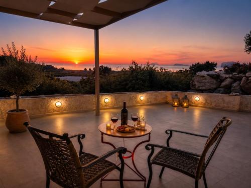 Limeniskos House | Linary Cozy House