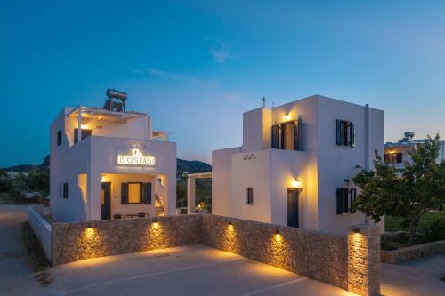 Skiros Apartment | Liostasi Houses