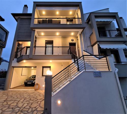 Polygyros Villa | Lirtzis Luxury Villa