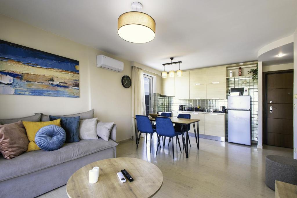 Kallithea Apartment | Lis153 by Smart Cozy Suites - Top Floors with Amazing City View - Available 24hr