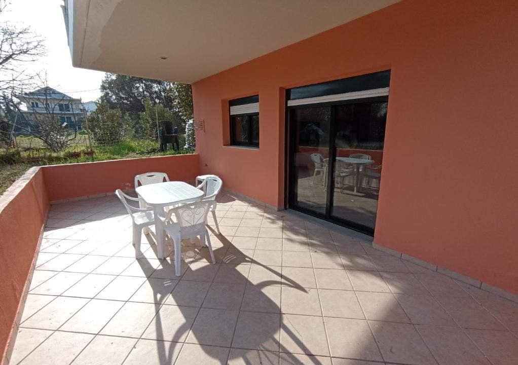 Nea Propontida Apartment | Little Ema