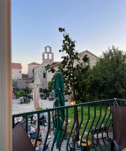 Old Town Apartment | Lola of Old Town