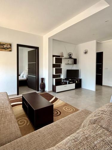 Bregvija Apartment | Lotus