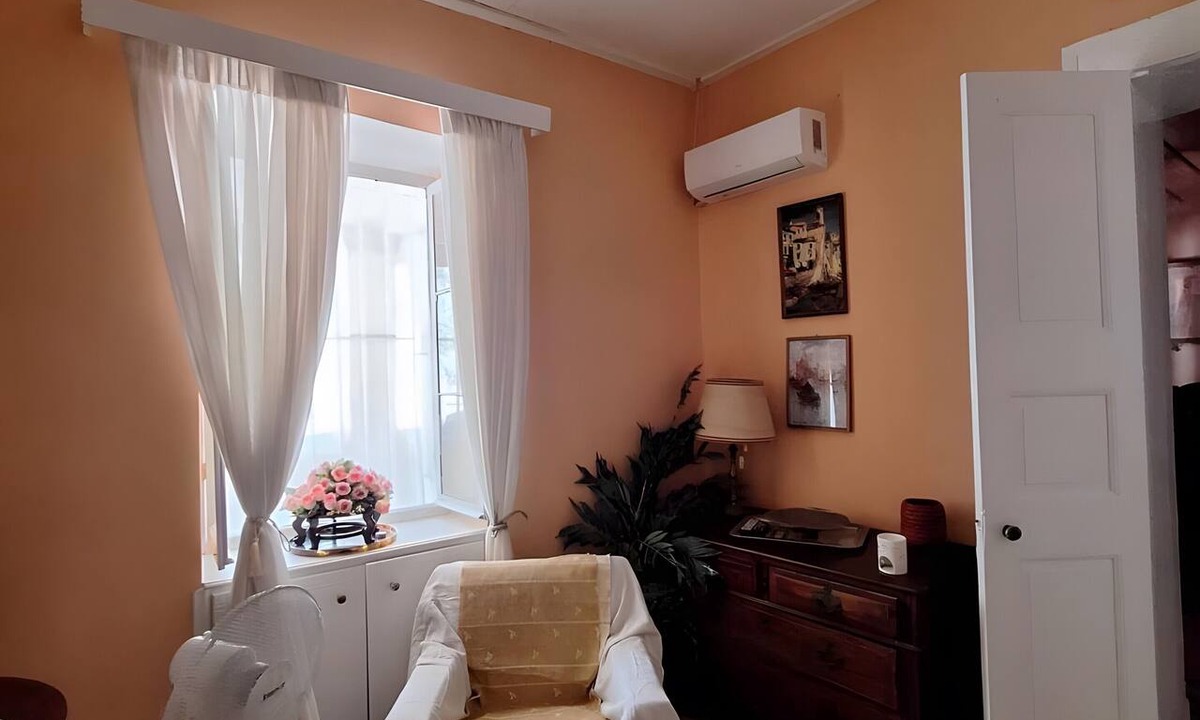 Zakynthos Town House | Louisa's Cottage – Hilltop Retreat in Bochali