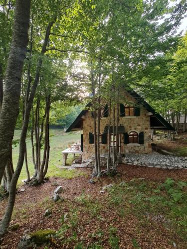 Cetinje House | Lovćen Escape, Rustric House