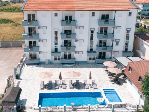 Bregvija Hotel | Lux Ariana