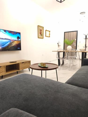 Alexandroupoli Apartment | LUX Central