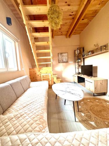 Ninkovici Ski Chalet | Lux Montis