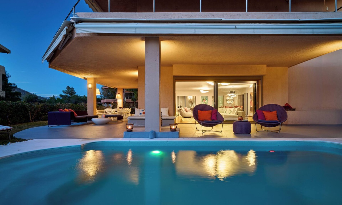 Lagonissi Villa | Luxurious Villa Philoxenia