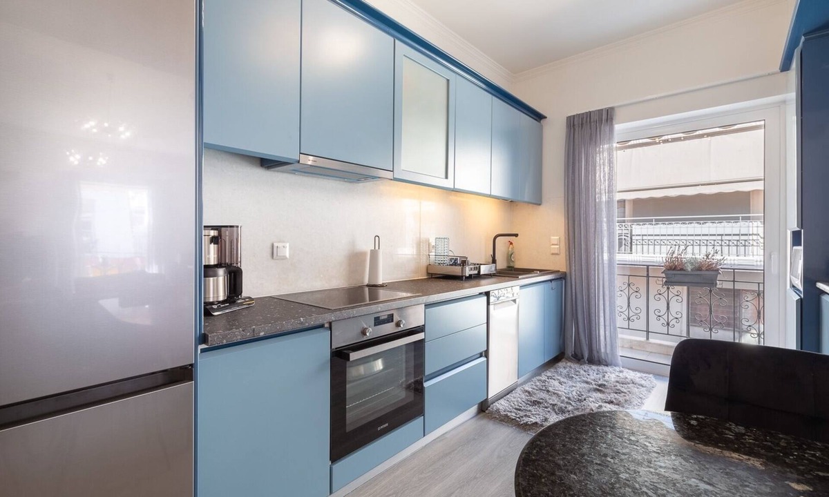 Petralona Villa | Luxury Apartment Next to Acropolis & Metro