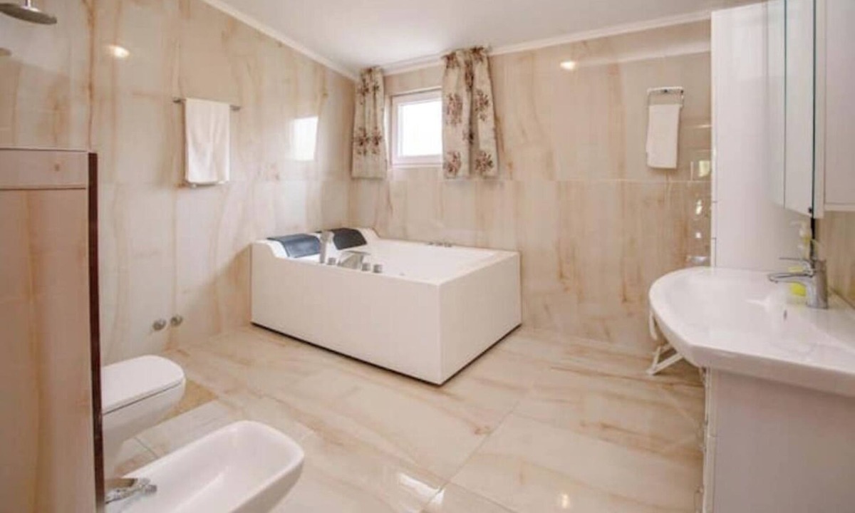 Susanj Apartment | Luxury apartment with open gallery and sea view