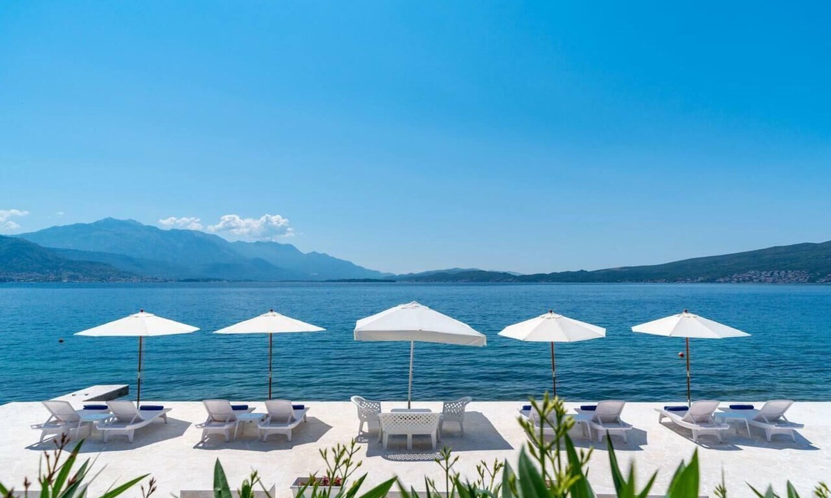 Bijela Villa | Luxury beachfront villa with private beach and relaxation area