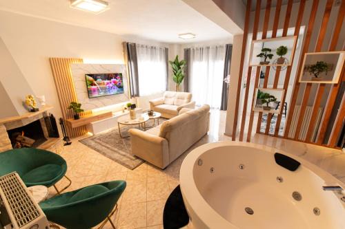 Lagkadas Apartment | Luxury Home Askos