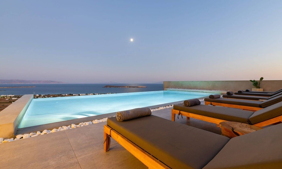 Drios Villa | Luxury Paros Villas | Villa Liberty | 4 Bedrooms | Sea Views and Swimming Pool