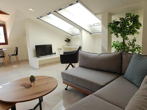 Litochoro Apartment | Luxury suite with Olympus and sea view