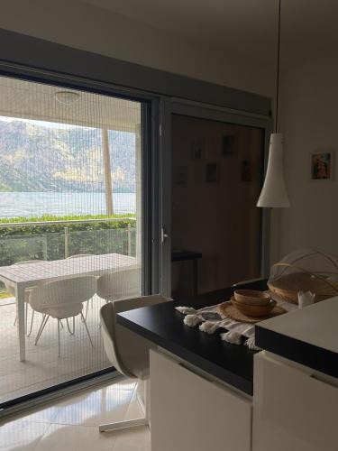 Donji Stoliv Apartment | Luxury Waterfront Apartment in Boka Bay, Stollywood