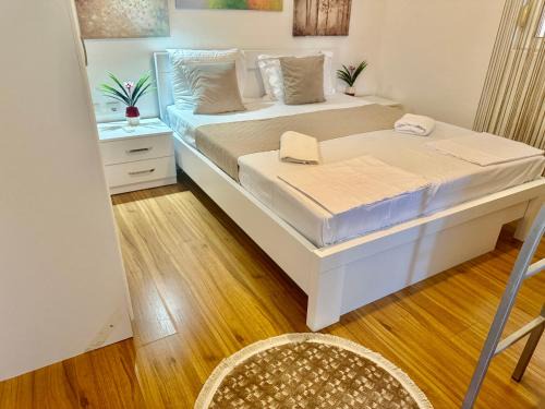 Gjerana House | LuxuryHomeUlcinj1