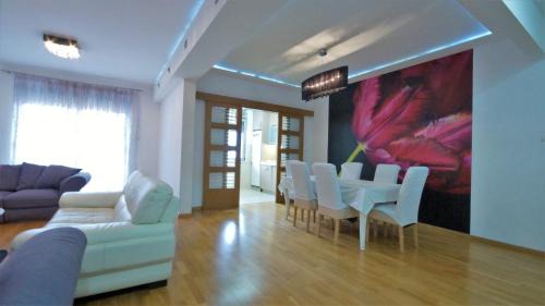 Rozino Apartment | M&L Lux 3-bedroom apartment (sea view)