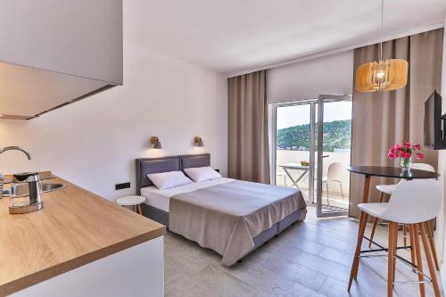 Utjeha Hladna Uvala Hostel | Magic Point