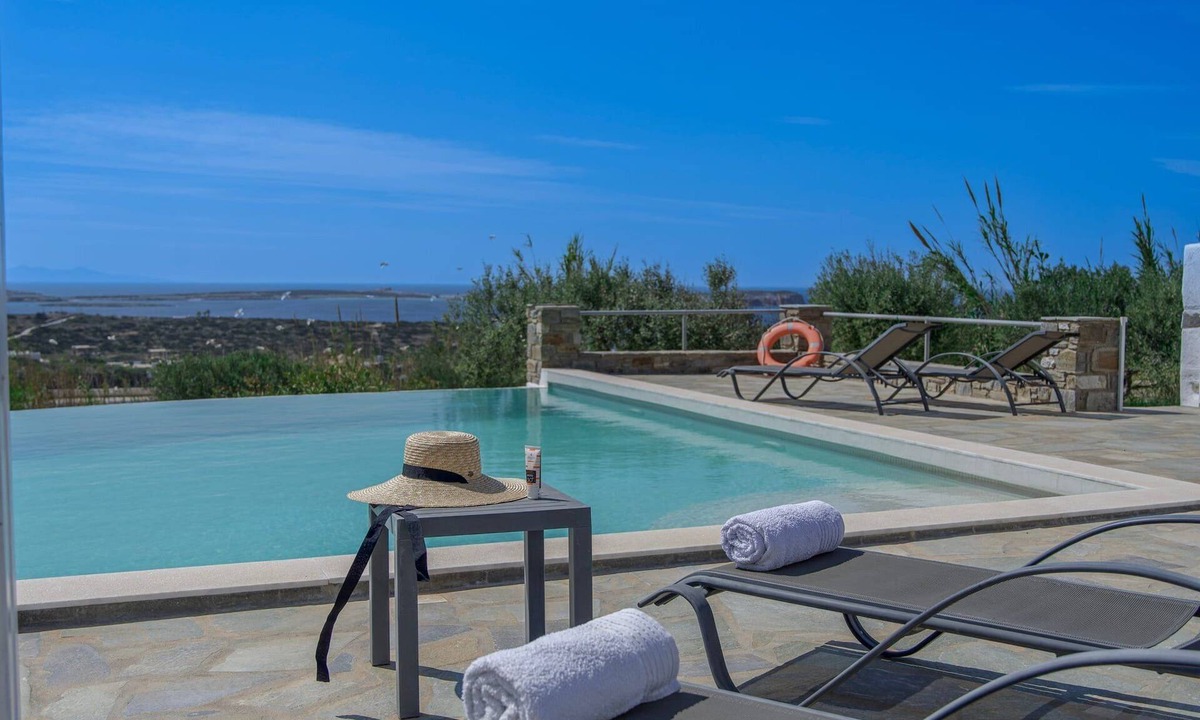 Nea Cryssi Akti Villa | Majestic Paros Villa | Villa Olive Grove | 3 Bedrooms | Private