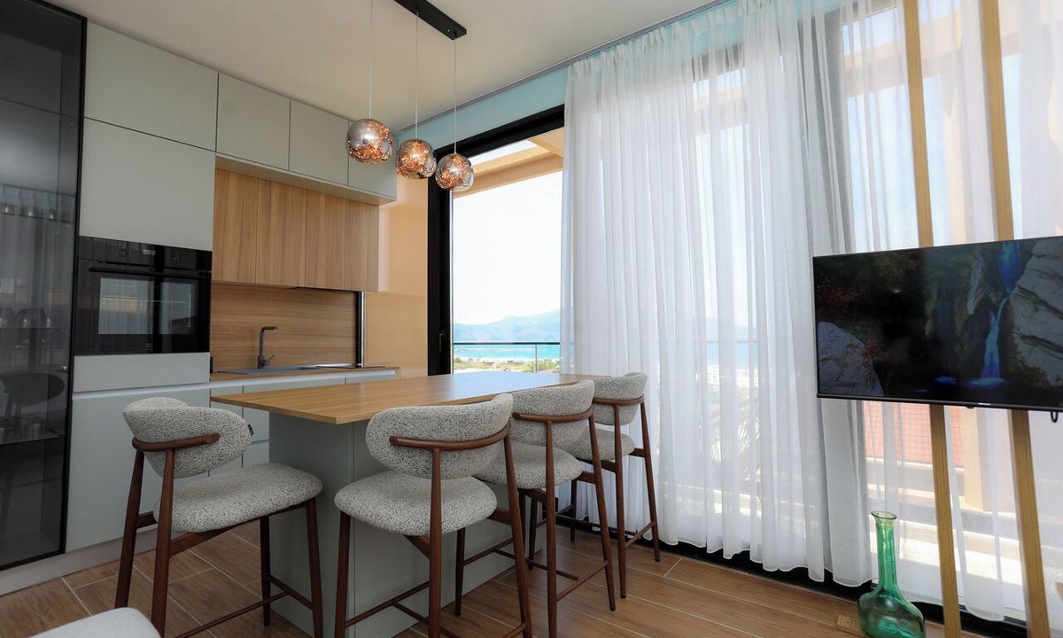 Orikum Apartment | Majestic View Apartment Palm, Vlore, Albania