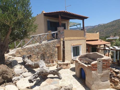 Volissos House | Managros Rooms - Studio Thea