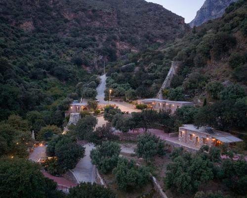 Agios Vasileios House | Manelis Mills Estate, Guest Houses & Restaurant