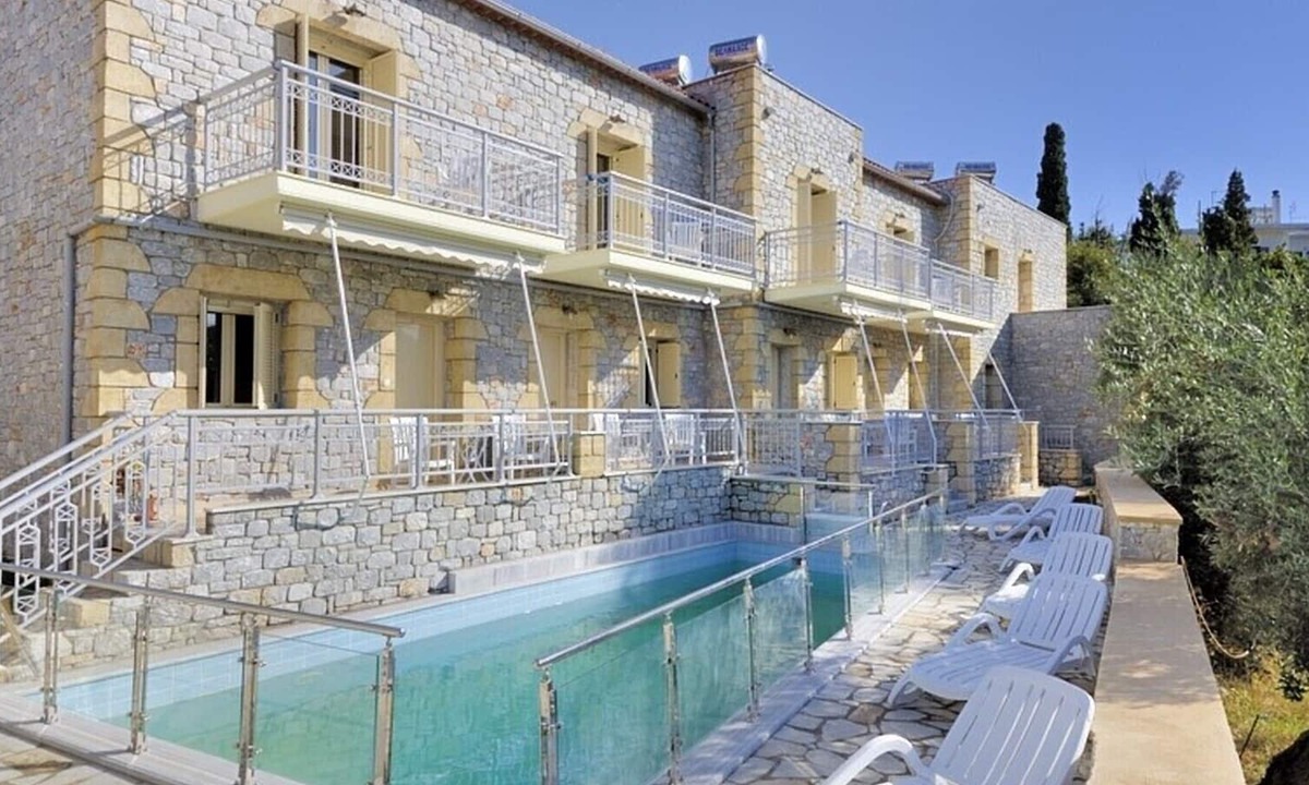 Stoupa Apartment | Manoleas Villas - Apartment 2