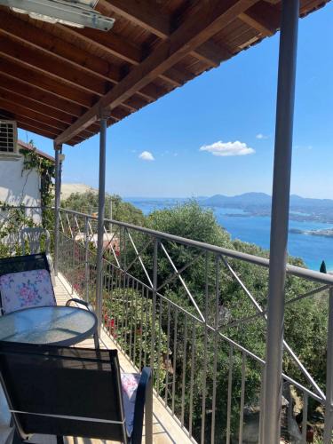 Spartylas Apartment | Mantorina Sea View 2 bedrooms apartment