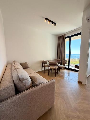 Canj House | Maresa 7