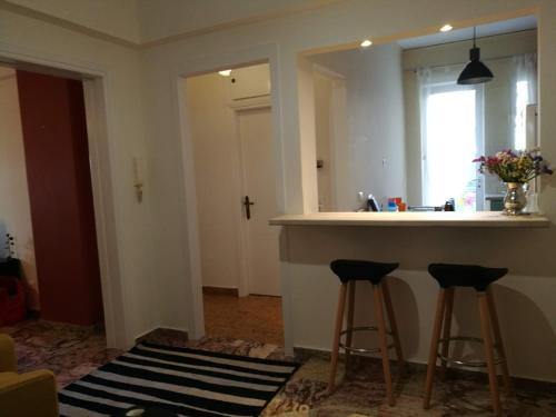 Palaio Faliro Apartment | Maria's Cozy apartment in Palaio Faliro