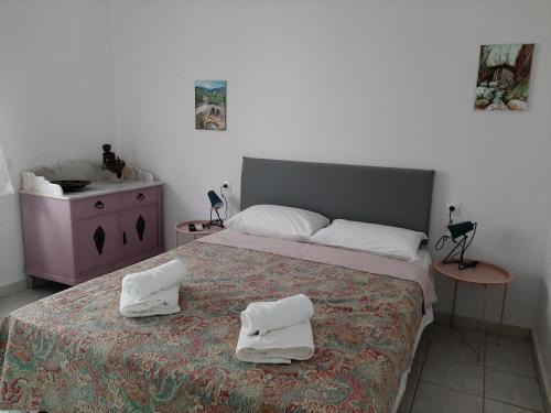 Volos City Centre Apartment | Mark's Twins
