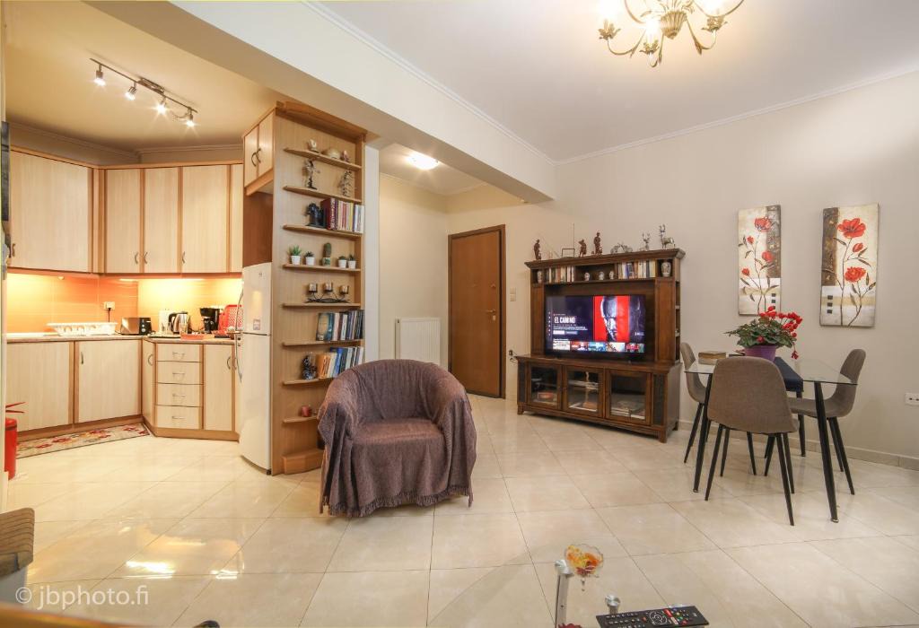 Markopoulon Apartment | Mary's House Apartment 10 min from Athens Airport