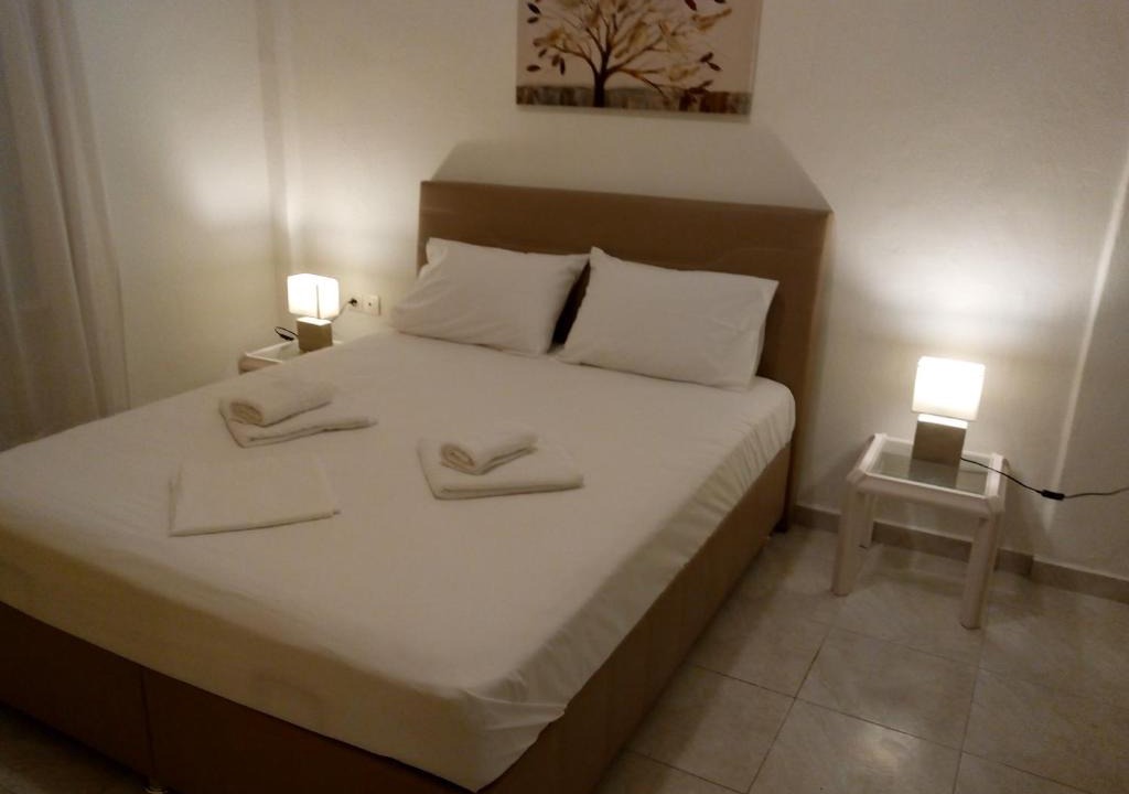 Stavros Apartment | Maza House