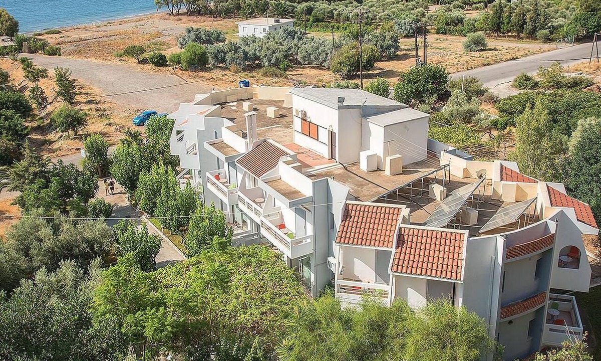Kantanos-Selino Hotel | Megim