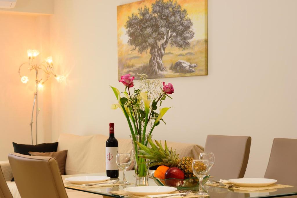 Agios Nikolaos Town Apartment | Melia deluxe city view apartment
