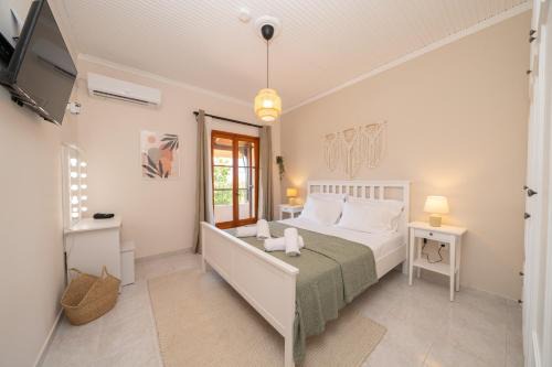 Razata Villa | Melitini's Villa
