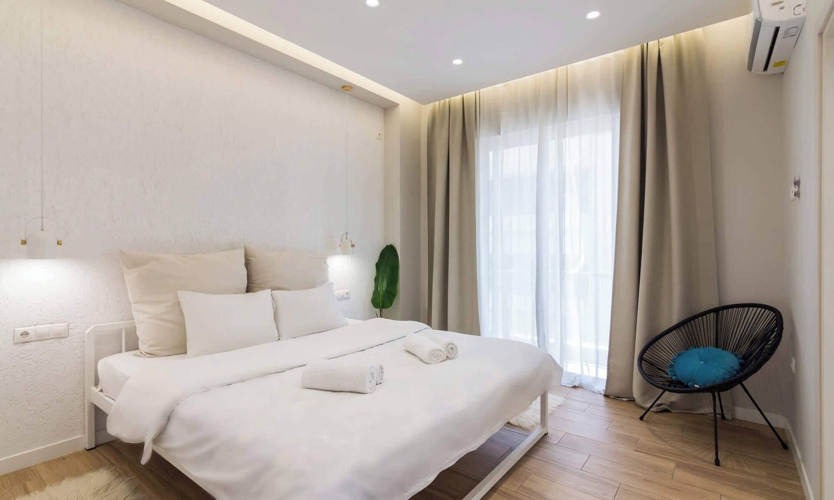 Piraeus Apartment | Modern 1 Bd Stay Near Piraeus Tower