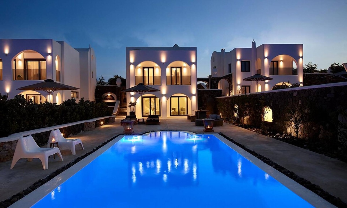 Exo Gialos Villa | Modern & Comfortable Santorini Villa | 3 Bedrooms | Villa Aqua | Private Pool