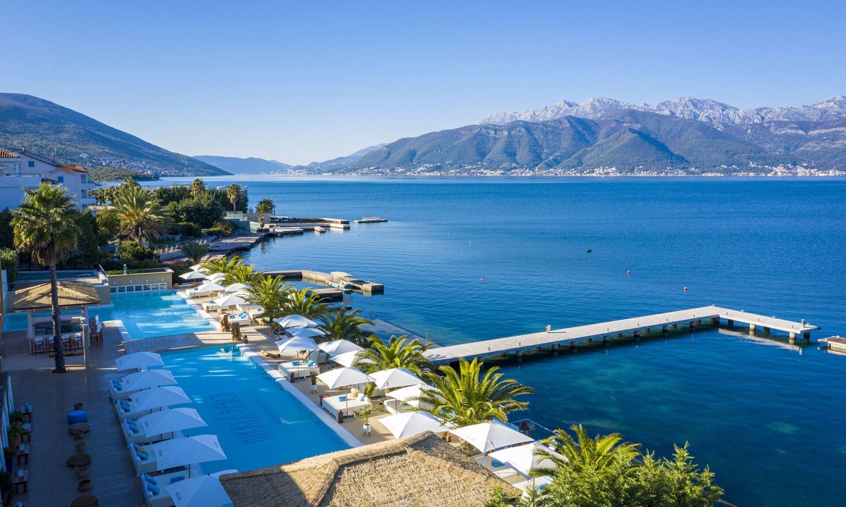 Durasevici Hotel | Monte Palm Beach