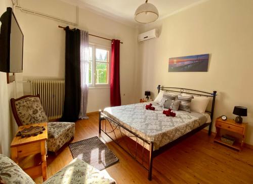 Gouvia Apartment | Montsenigos Garden Apartment