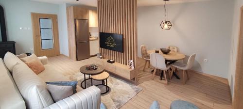 Kolasin House | Mountain angels