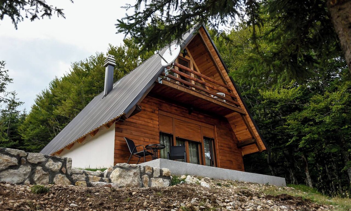 Zabljak Ski Chalet | Mountain Chalet in Žabljak Near Durmitor & Black Lake