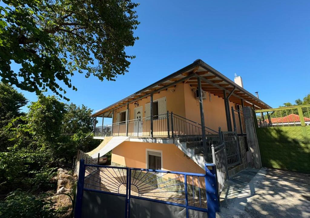 Albania Cabin | Mountain House Përmet