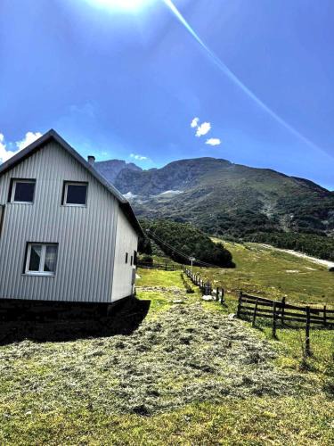 Virak House | Mountain house Savin Kuk